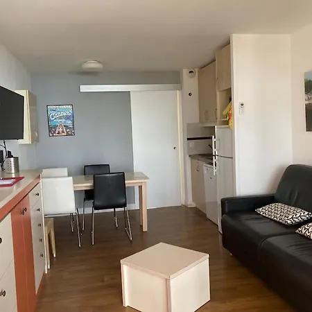 아파트 Appt 4 Pers/4 F Renoir 칸느
