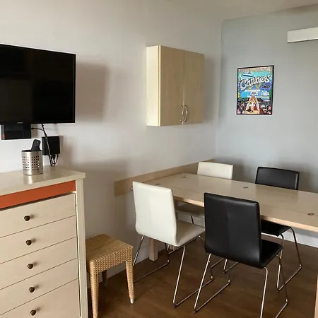 Appt 4 Pers/4 F Renoir Cannes
